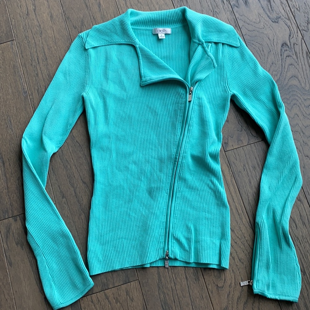 Cache Fitted Top With 2-Way Zipper - image 3